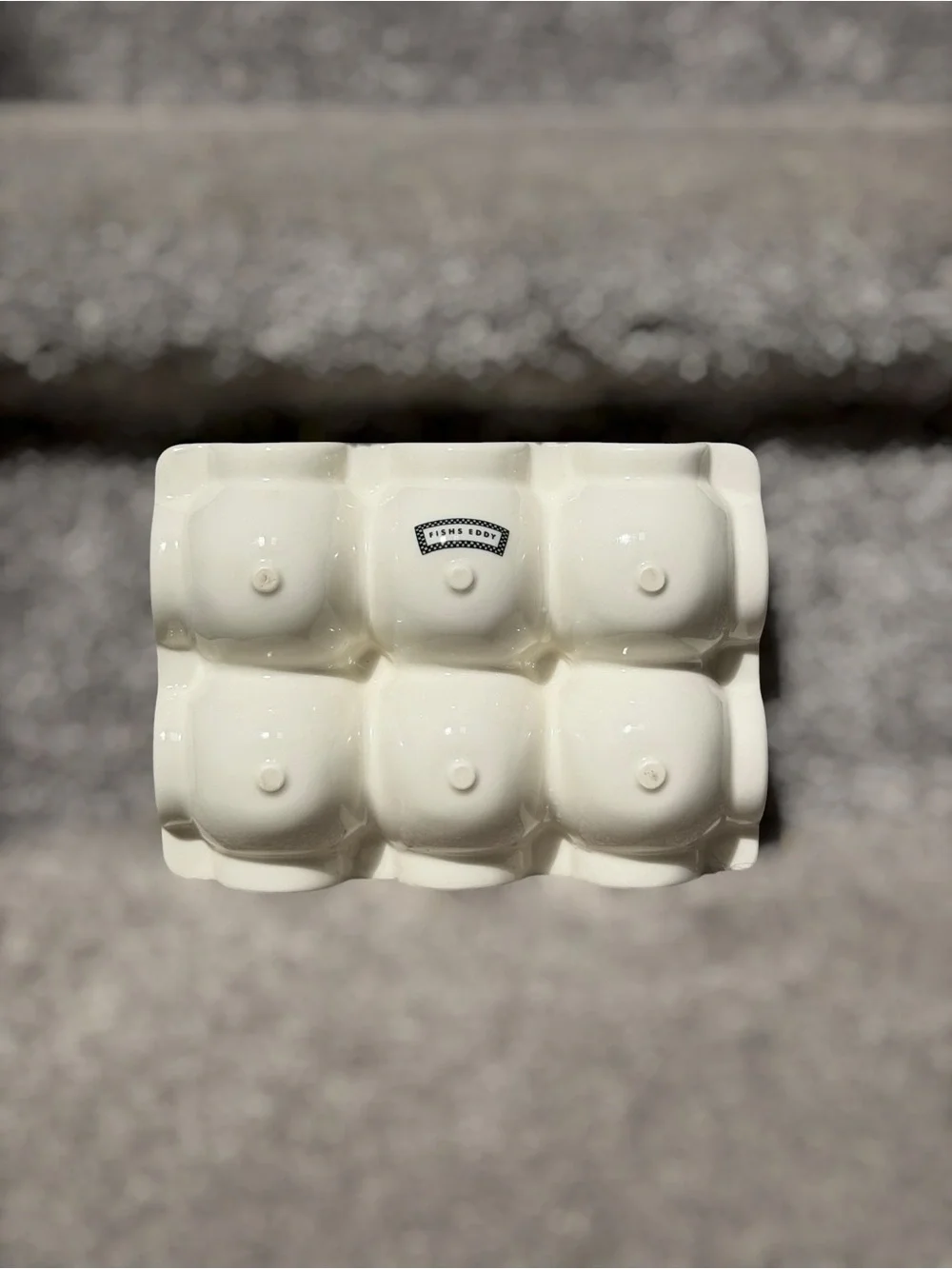 Fishs Eddy Farmers Market 6 Egg Tray White Ceramic Cottagecore Kitchen Farmhouse